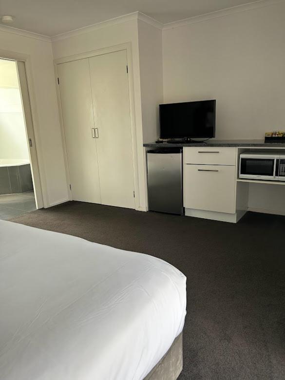 Best Western Colonial Village Motel Warrnambool Phòng bức ảnh